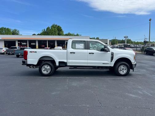 2025 Ford F-250 XL