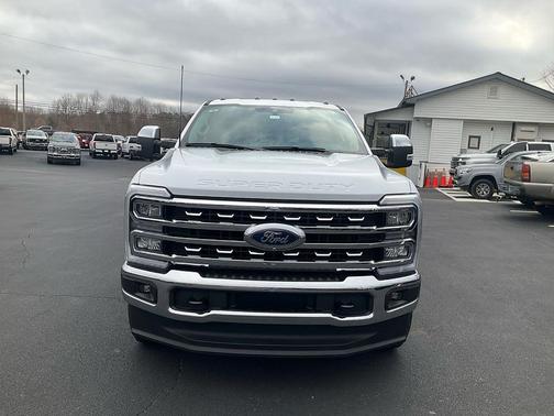 Oxford White 2026 Ford F-250 Lariat