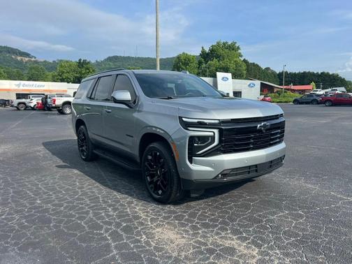 2025 Chevrolet Tahoe RST