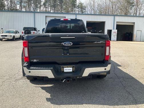2022 Ford F-350 Lariat Super Duty