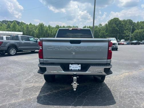 2024 Chevrolet Silverado 2500 LT