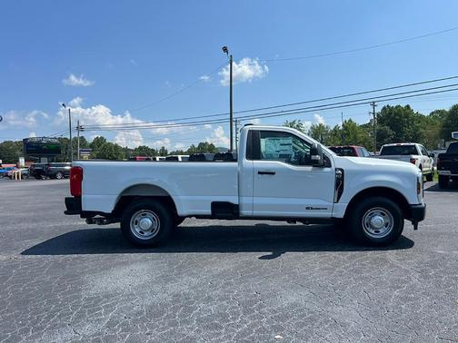 2025 Ford F-250 XL