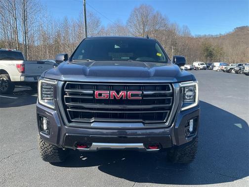 2023 GMC Yukon XL AT4