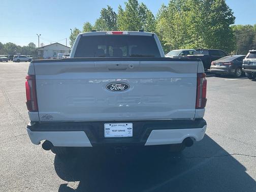 Avalanche 2026 Ford F-150 Lariat