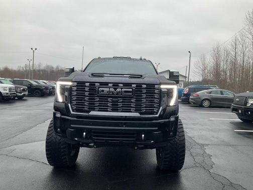 2024 GMC Sierra 2500 Denali Ultimate