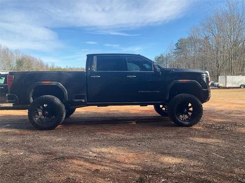 2024 GMC Sierra 2500 Denali Ultimate