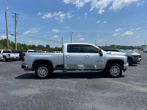 2022 Chevrolet Silverado 2500 High Country