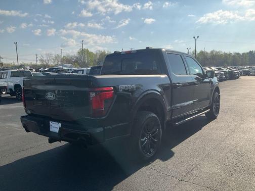 Black Metallic 2026 Ford F-150 XLT