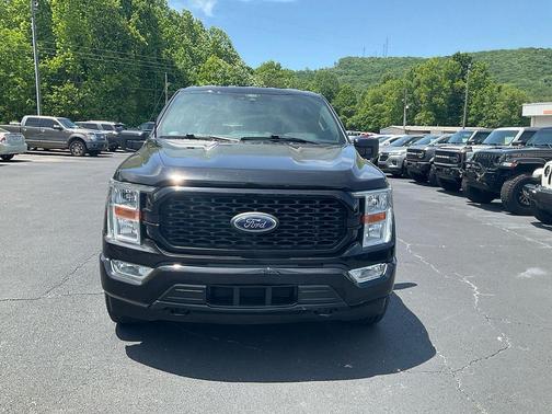 Black Metallic 2022 Ford F-150 XL