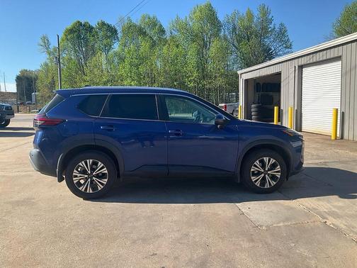 Caspian Blue 2022 Nissan Rogue SV