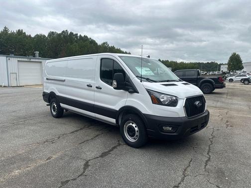 Oxford White 2025 Ford Transit-250 Base