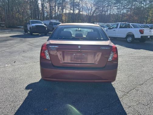 2008 Suzuki Forenza Base