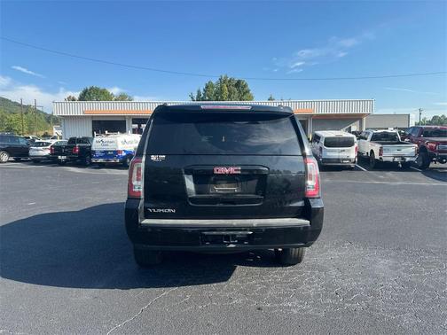 2016 GMC Yukon SLT