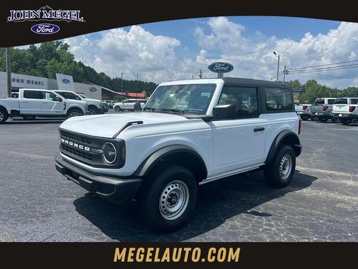 2025 Ford Bronco Base
