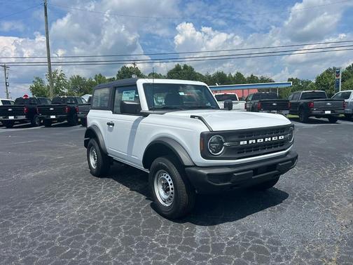 2025 Ford Bronco Base