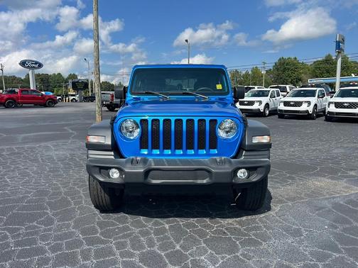 2023 Jeep Wrangler Sport