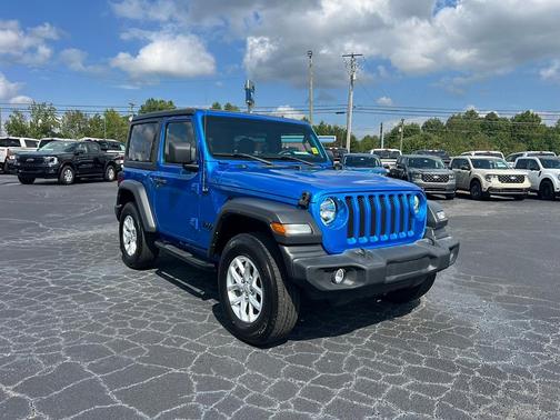 2023 Jeep Wrangler Sport