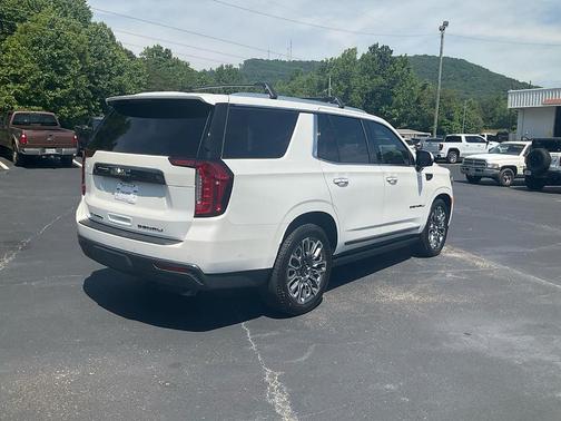White Frost Tri-Coat 2024 GMC Yukon Denali Ultimate