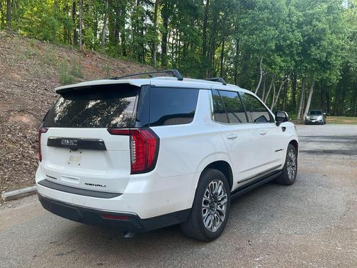 White Frost Tri-Coat 2024 GMC Yukon Denali Ultimate