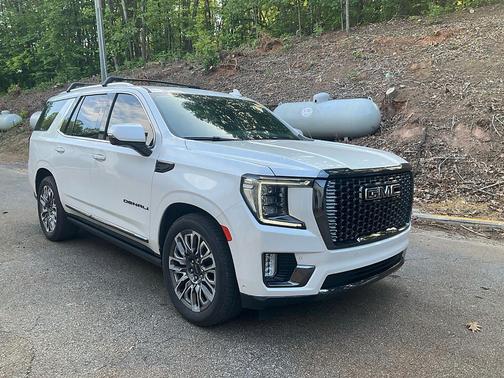 White Frost Tri-Coat 2024 GMC Yukon Denali Ultimate
