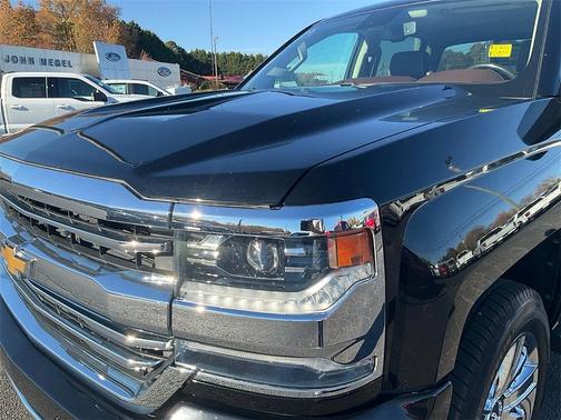 2018 Chevrolet Silverado 1500 High Country