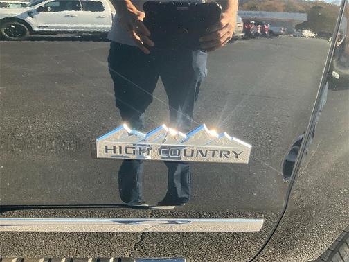 2018 Chevrolet Silverado 1500 High Country