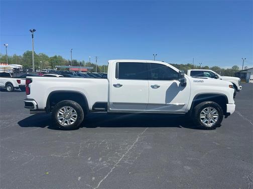 2025 Chevrolet Silverado 2500 High Country