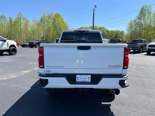 2025 Chevrolet Silverado 2500 High Country