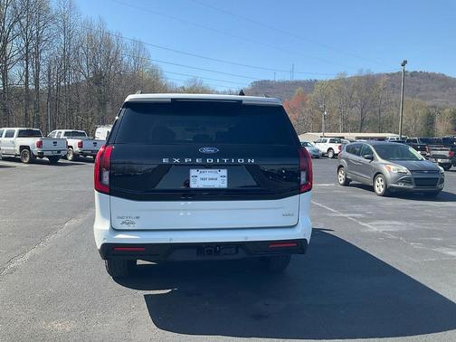 White 2026 Ford Expedition Max Active