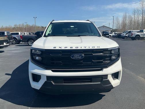 White 2026 Ford Expedition Max Active