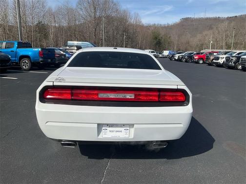 2014 Dodge Challenger SXT