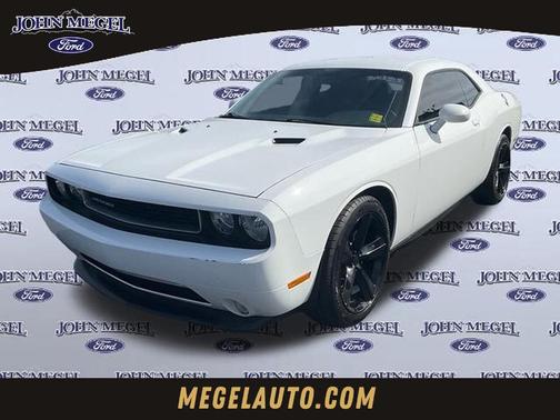 2014 Dodge Challenger SXT