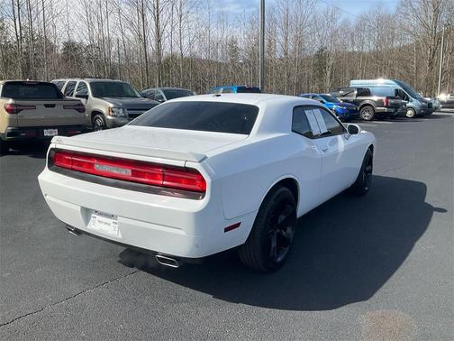 2014 Dodge Challenger SXT