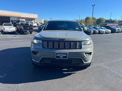 2021 Jeep Grand Cherokee Laredo X