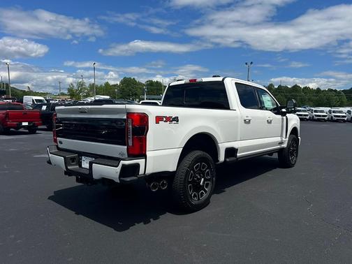 2025 Ford F-250 Platinum