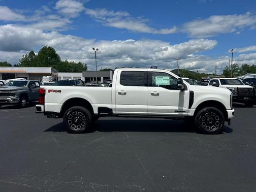 2025 Ford F-250 Platinum