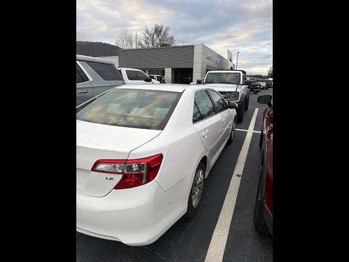 2013 Toyota Camry LE