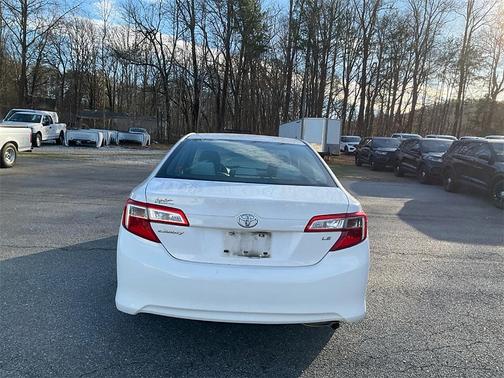 2013 Toyota Camry LE