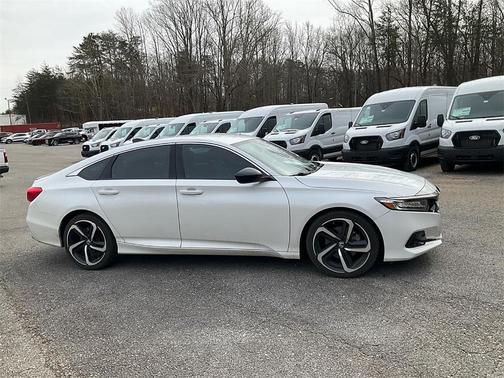 2022 Honda Accord Sport SE