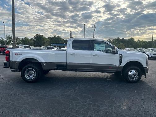 2026 Ford F-350 King Ranch