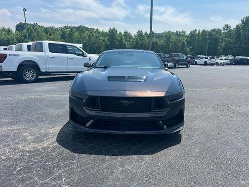 2024 Ford Mustang Dark Horse