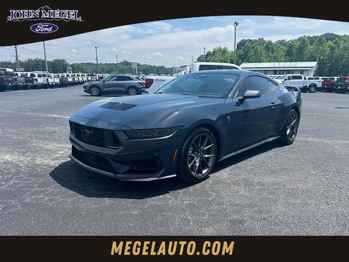 2024 Ford Mustang Dark Horse