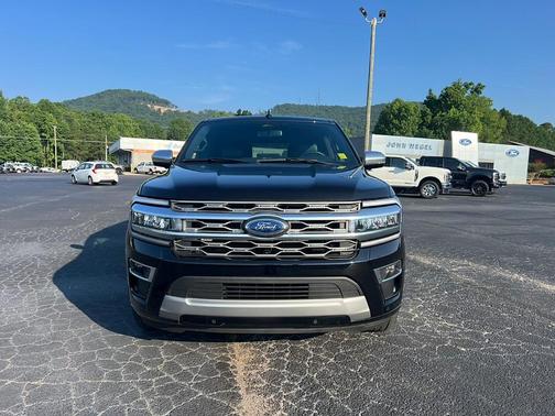 2024 Ford Expedition Platinum