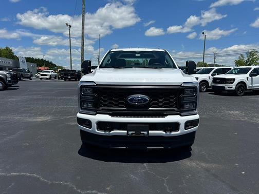 2025 Ford F-250 XL