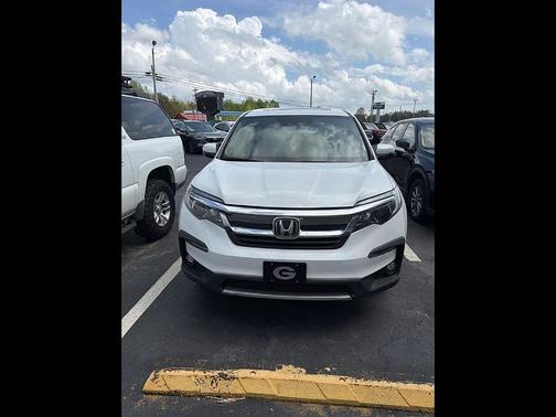 White 2022 Honda Pilot EX-L