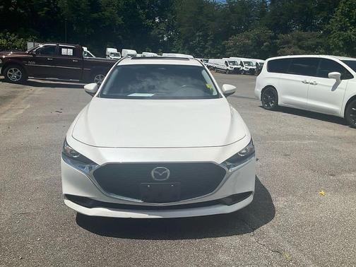 Snowflake White Pearl 2025 Mazda Mazda3 FWD w/Preferred Package