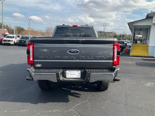 2026 Ford F-350 Lariat Super Duty