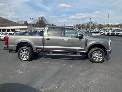 2026 Ford F-350 Lariat Super Duty