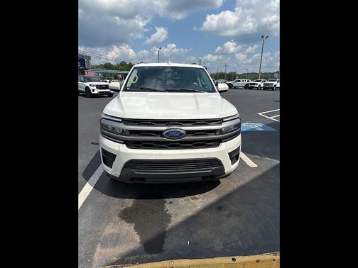 2023 Ford Expedition XLT
