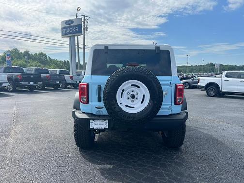 2025 Ford Bronco Heritage Edition